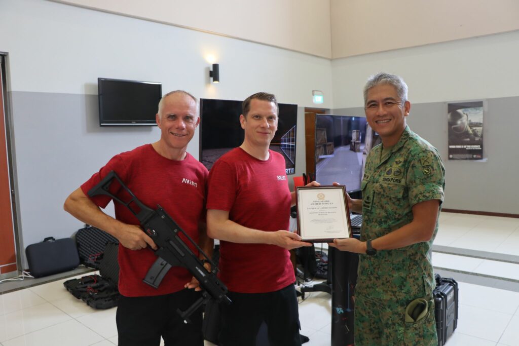 AVRT – Adaptive VR Training team signing agreement with Singapore Army